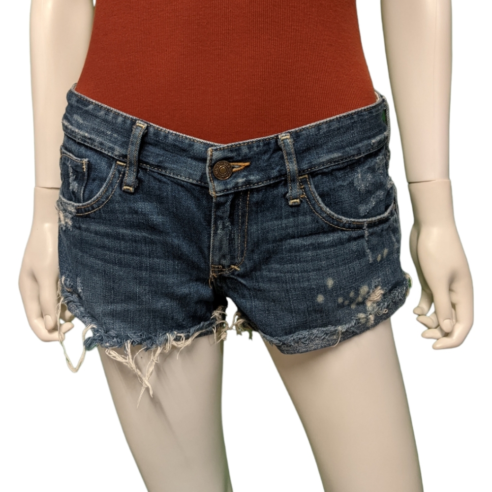 Abercrombie & Fitch New York Denim Short Shorts in Blue, W25